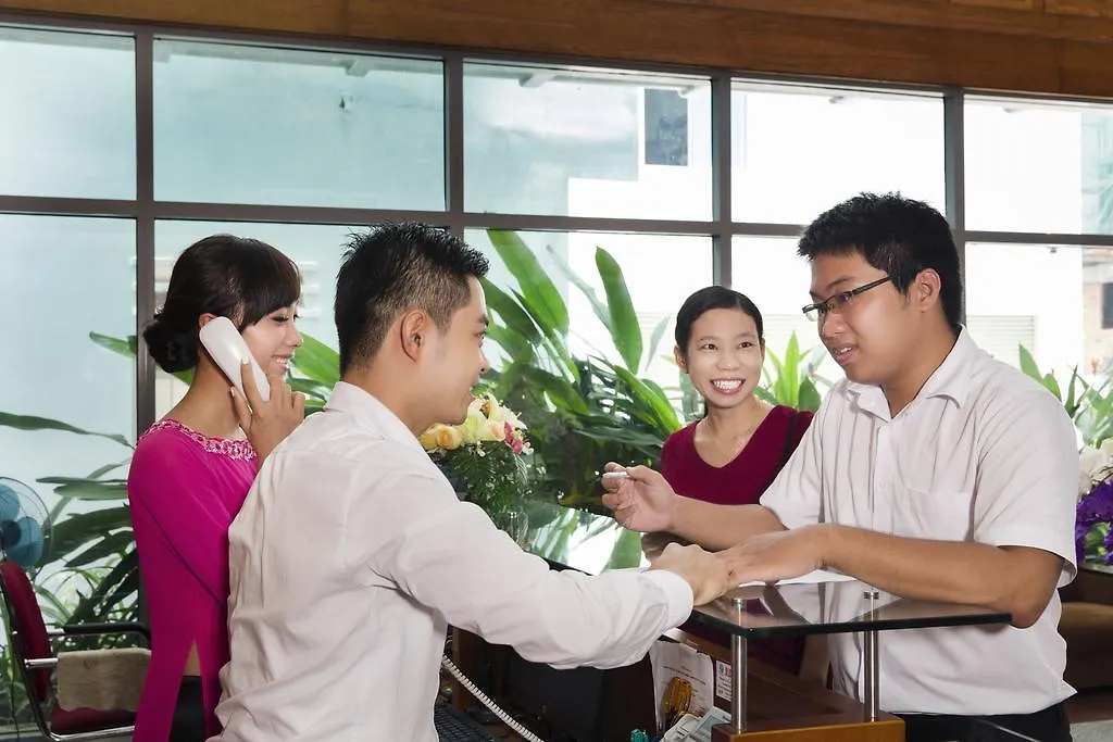 Central Hotel Nha Trang